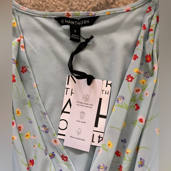 NWT!! 41 Hawthorn Wrap-Style Dress - Picture 8 of 9